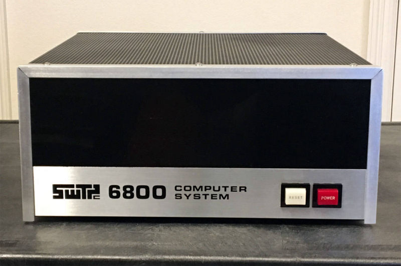SWTPC 6800 Front View